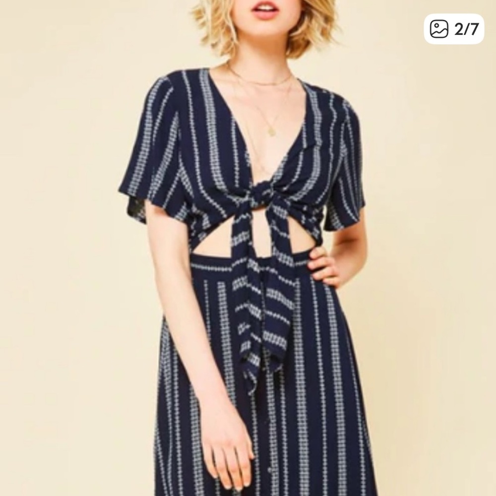 Promesa Hide and Seek Midi Dress